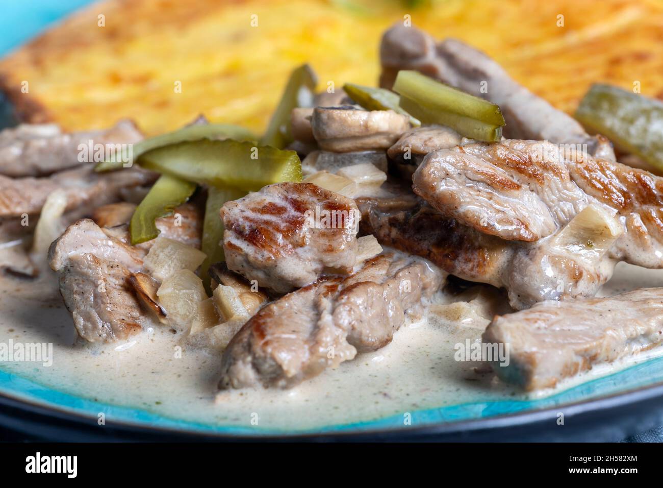 boeuf, stroganoff, blue, meat, gherkin, plate, potato, pancake, meal