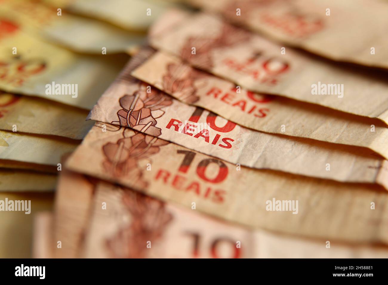 Stack money brazil hi-res stock photography and images - Alamy