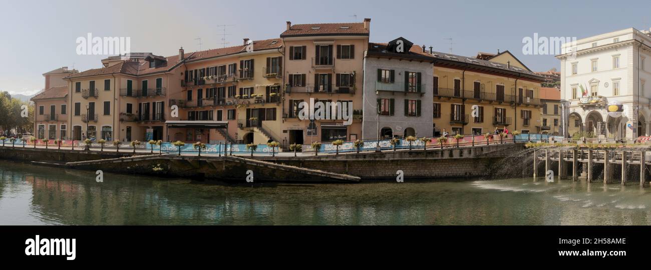 Lakefront at Omegna, Lago d'Orta, showing fountains Stock Photo - Alamy