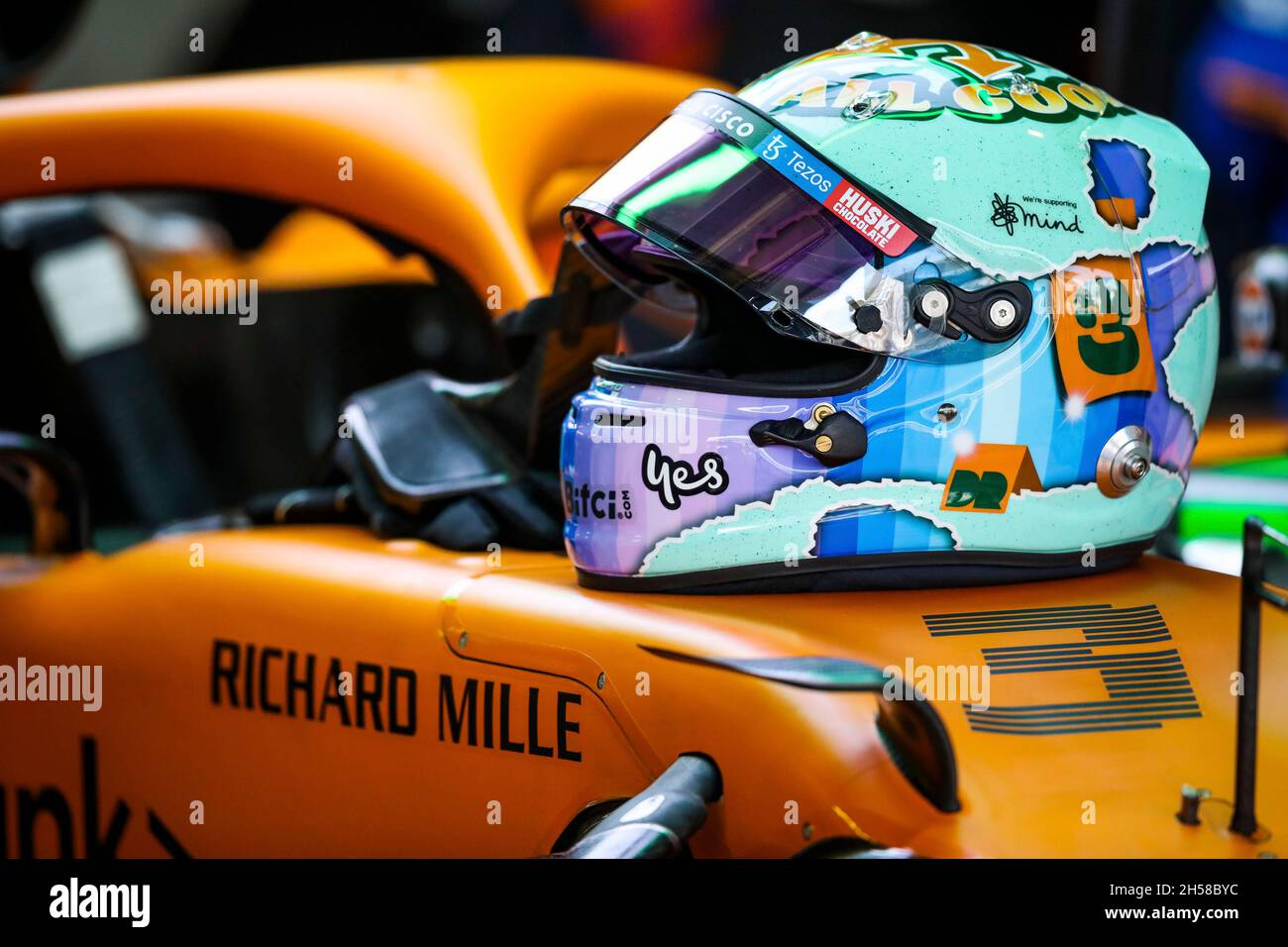 mexico-city-mexico-6th-nov-2021-helmet-of-3-daniel-ricciardo-aus