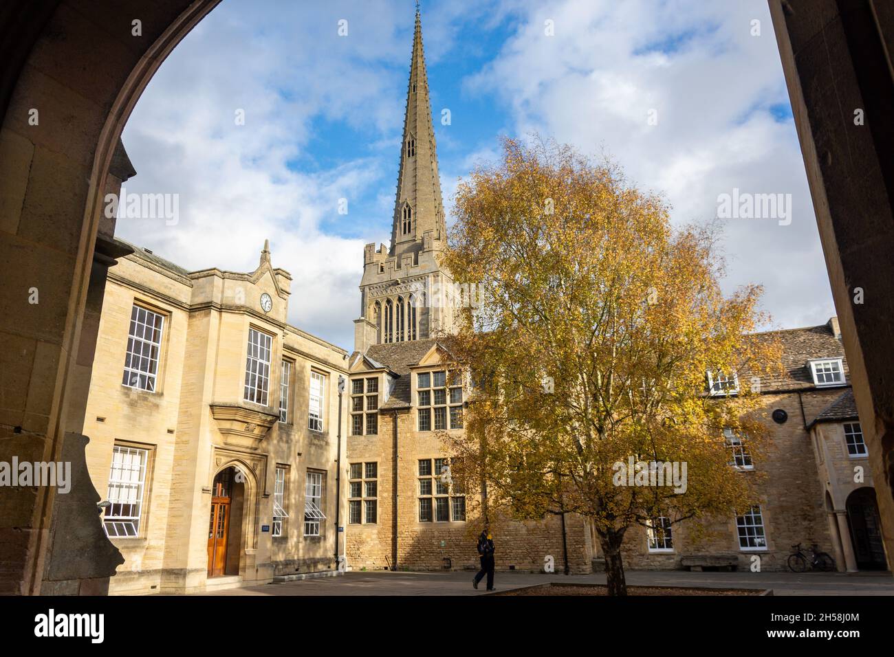 St Peter's Church from Oudle School Cloisters, Oundle, Northamptonshire, England, United Kingdom Stock Photo