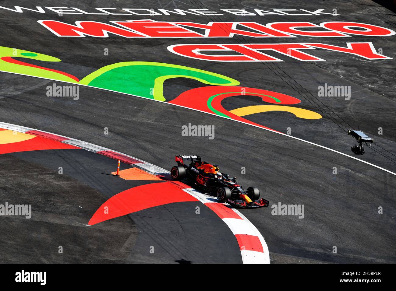 Mexico City, Mexico. 07th Nov, 2021. Max Verstappen (NLD) Red Bull Racing RB16B. Mexican Grand Prix, Sunday 7th November 2021. Mexico City, Mexico. Credit: James Moy/Alamy Live News Stock Photo