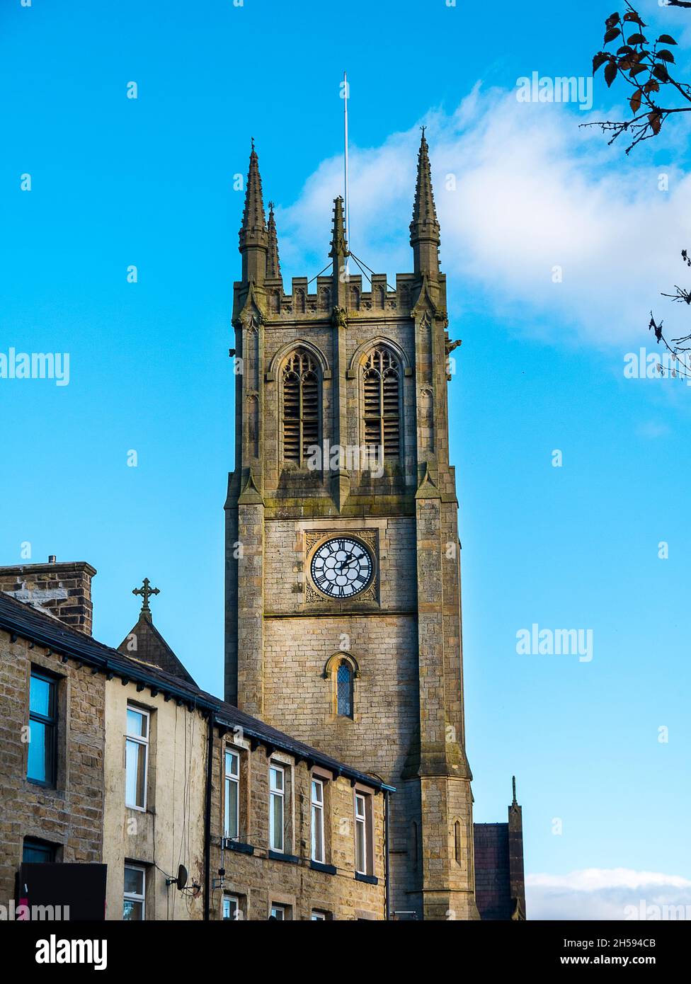 St Leonard's Parish Church in Padiham Lancashire dates from 1866 to 1869 It occupies the site of earlier churches dating back to 1451 or earlier Stock Photo