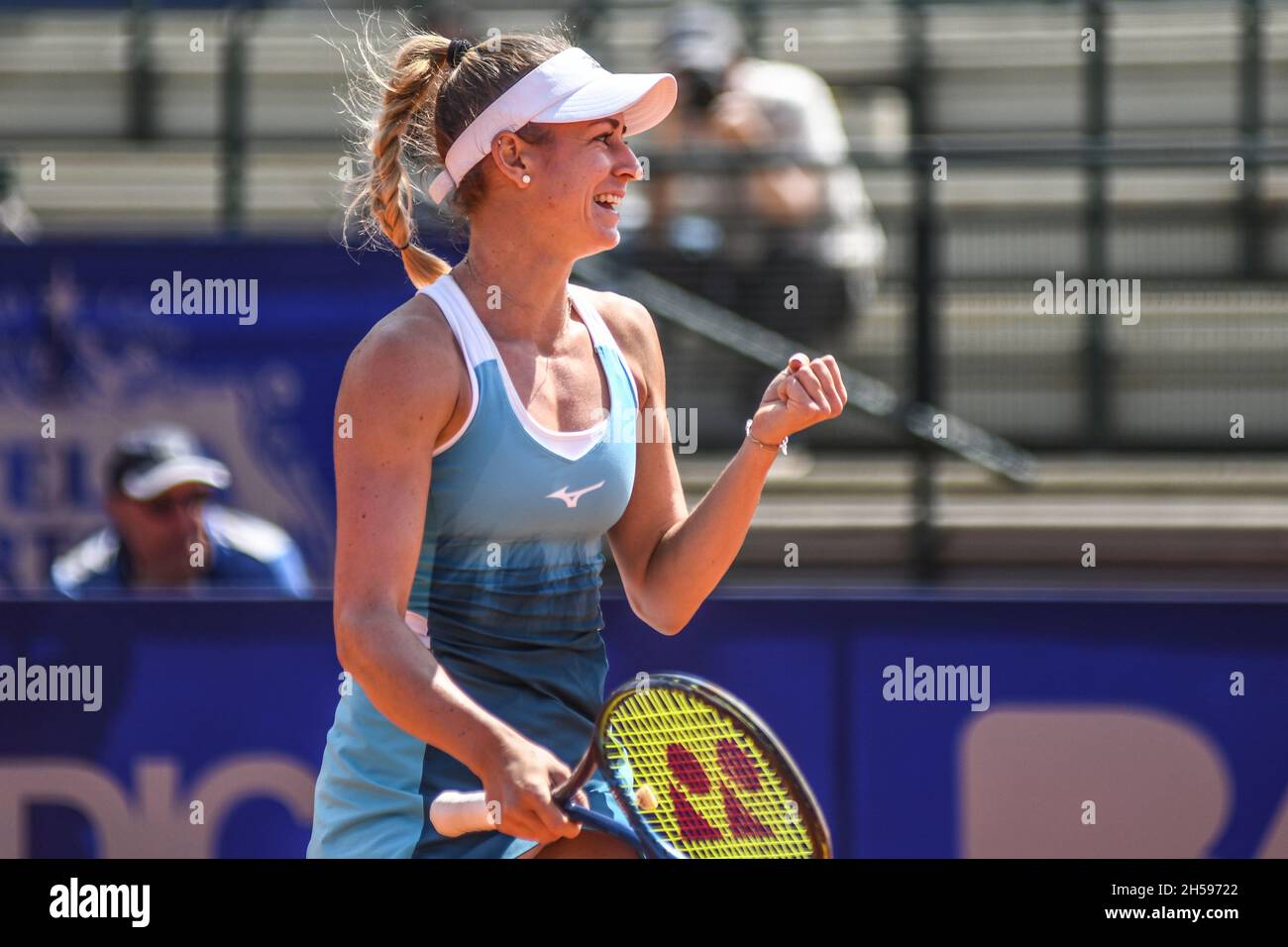 Winner tennis player champion hi res stock photography and images Alamy