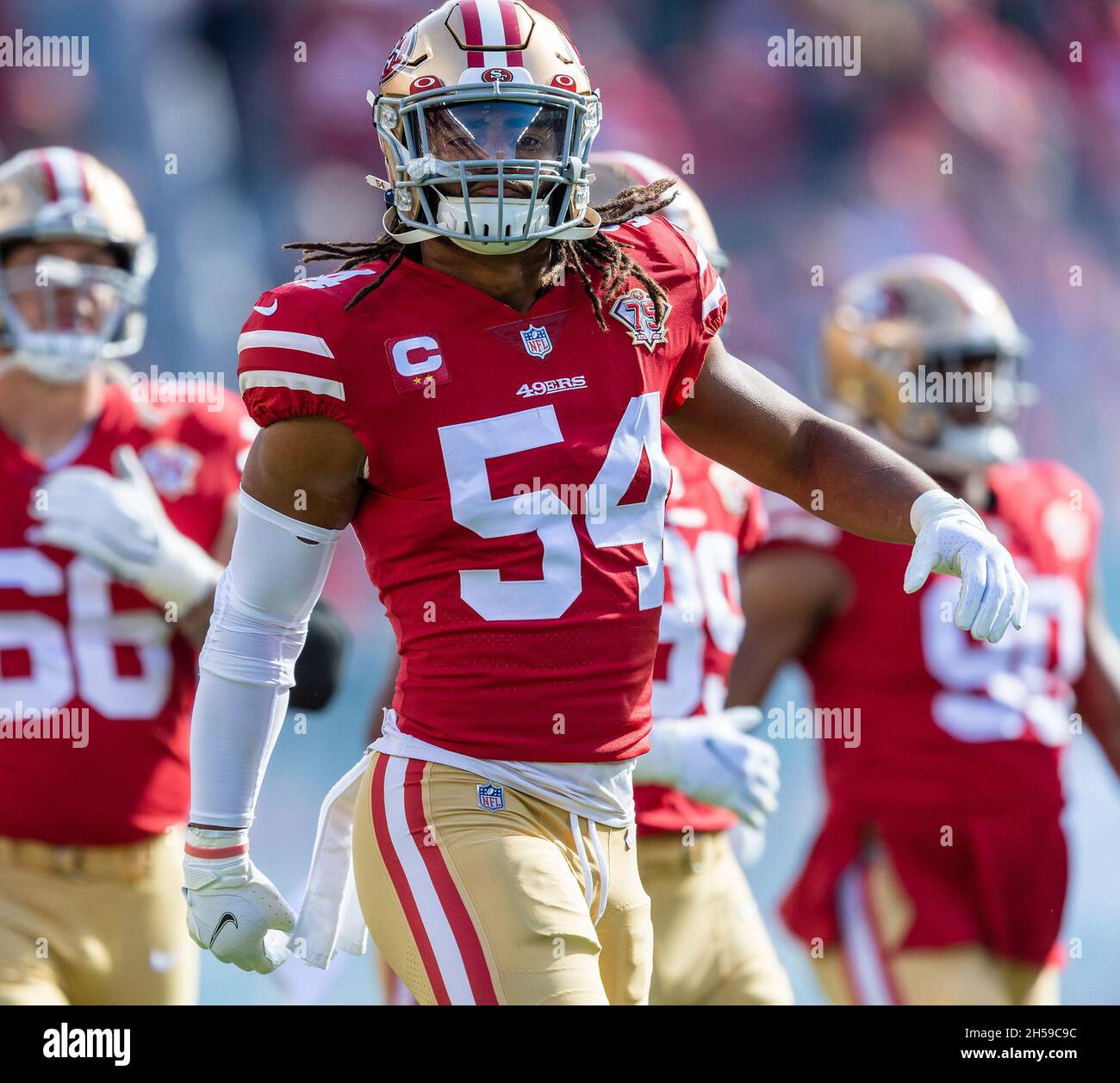 Santa Clara, United States. 04th Dec, 2022. San Francisco 49ers' Fred  Warner (54) celebrates his interception against the Miami Dolphins late in  the fourth quarter at Levi's Stadium in Santa Clara, Calif.