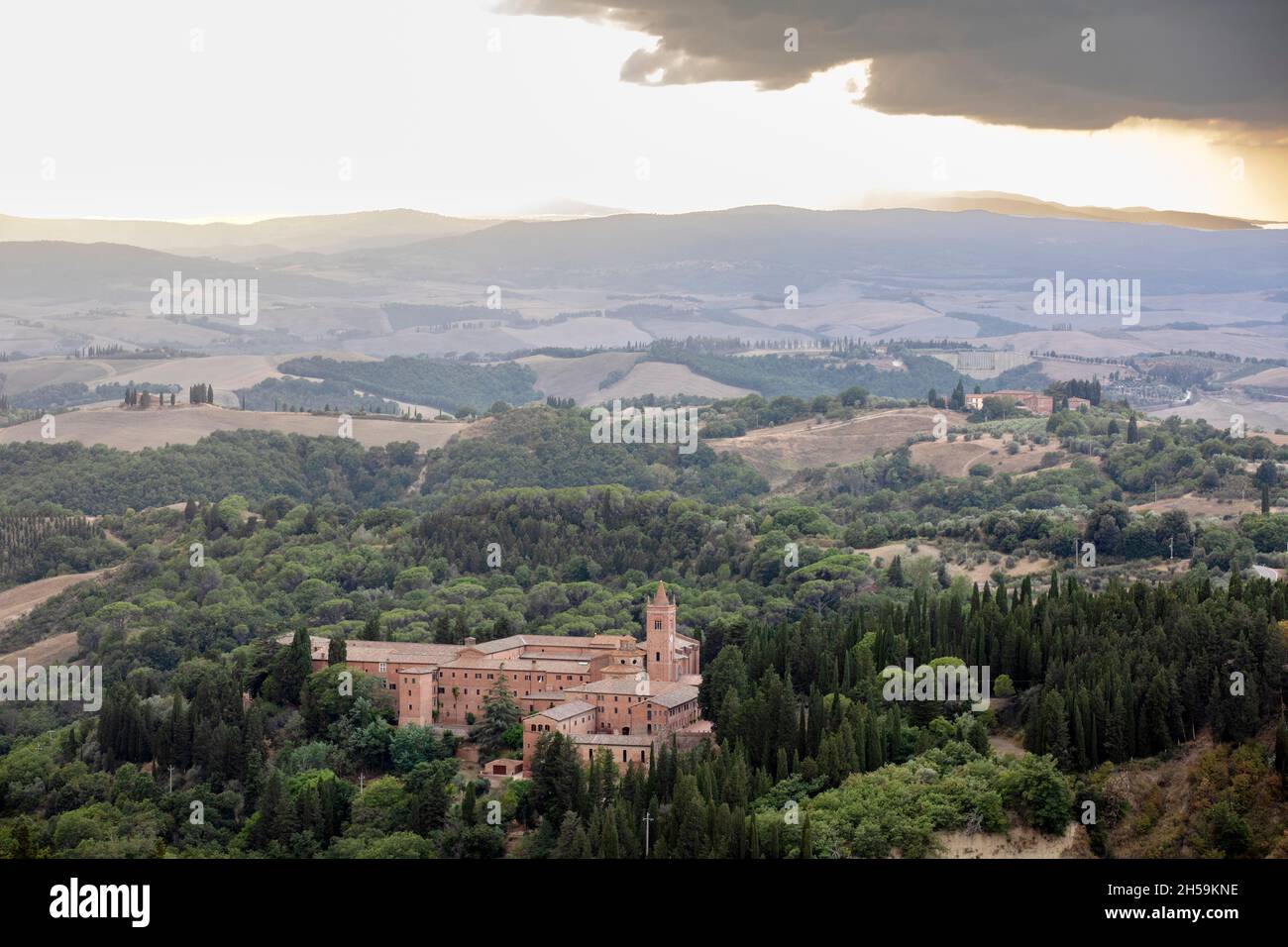 Landscape view from Chiusure village and Monteoliveto Maggiore Abbey, Asciano, Tuscany, Italy Stock Photo