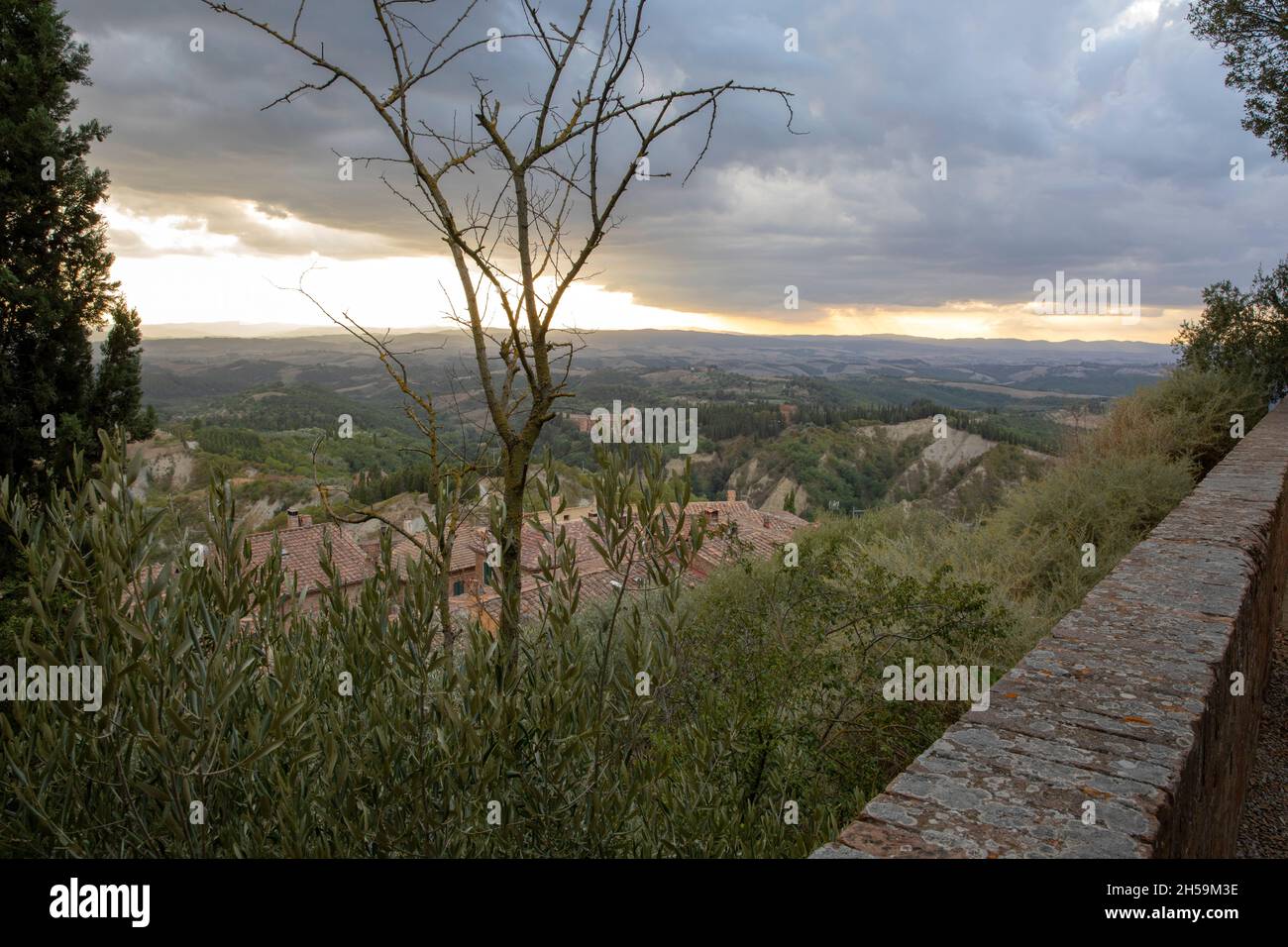 Landscape view from Chiusure village, Asciano, Tuscany, Italy Stock Photo