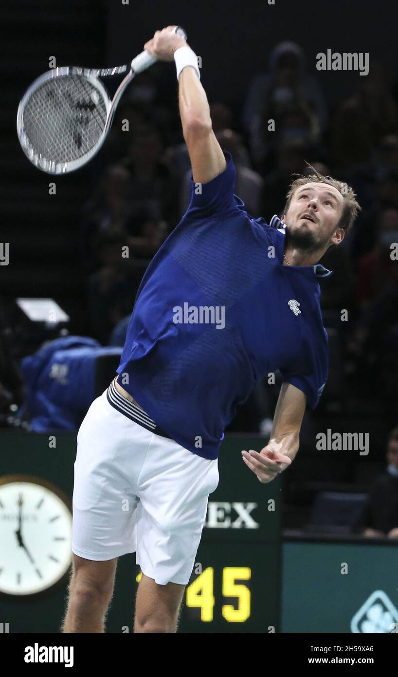 Daniil Medvedev of Russia during the Rolex Paris Masters 2021 Final, an ATP Masters 1000 tennis tournament on November 7, 2021 at Accor Arena in Paris, France - Photo: Jean Catuffe/DPPI/LiveMedia Stock Photo