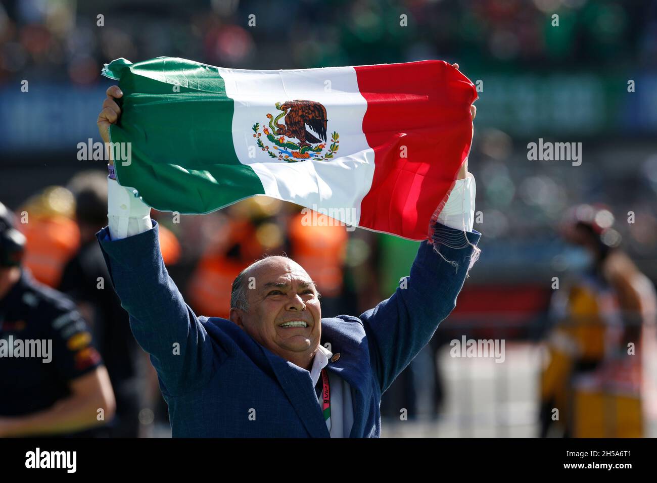 Mexico City, Mexico. 7th Nov, 2021. Antonio Perez (MEX), father of Sergio Perez, F1 Grand Prix of Mexico at Autodromo Hermanos Rodriguez on November 7, 2021 in Mexico City, Mexico. (Photo by HOCH ZWEI) Credit: dpa/Alamy Live News Stock Photo