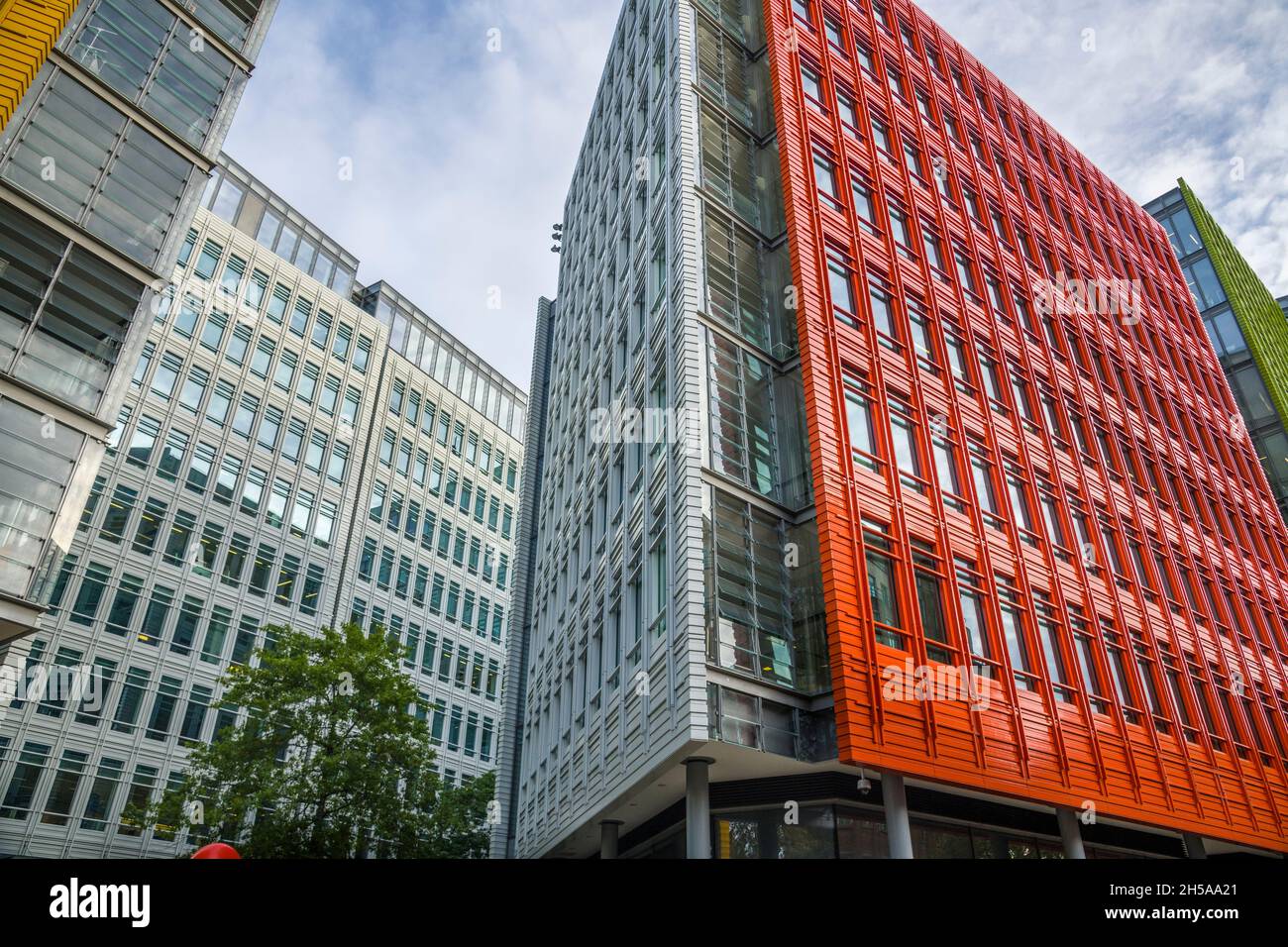 Renzo Piano Central St Giles building, modern business offices near saint giles in the fields, church, St Giles,london,england,uk Stock Photo