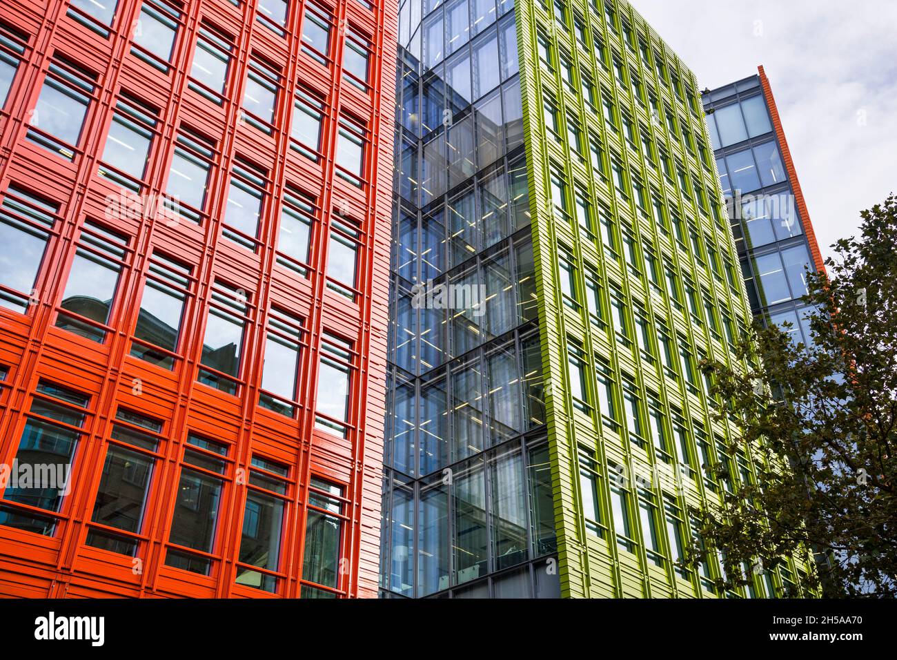 Renzo Piano Central St Giles building, modern business offices near saint giles in the fields, church, St Giles,london,england,uk Stock Photo