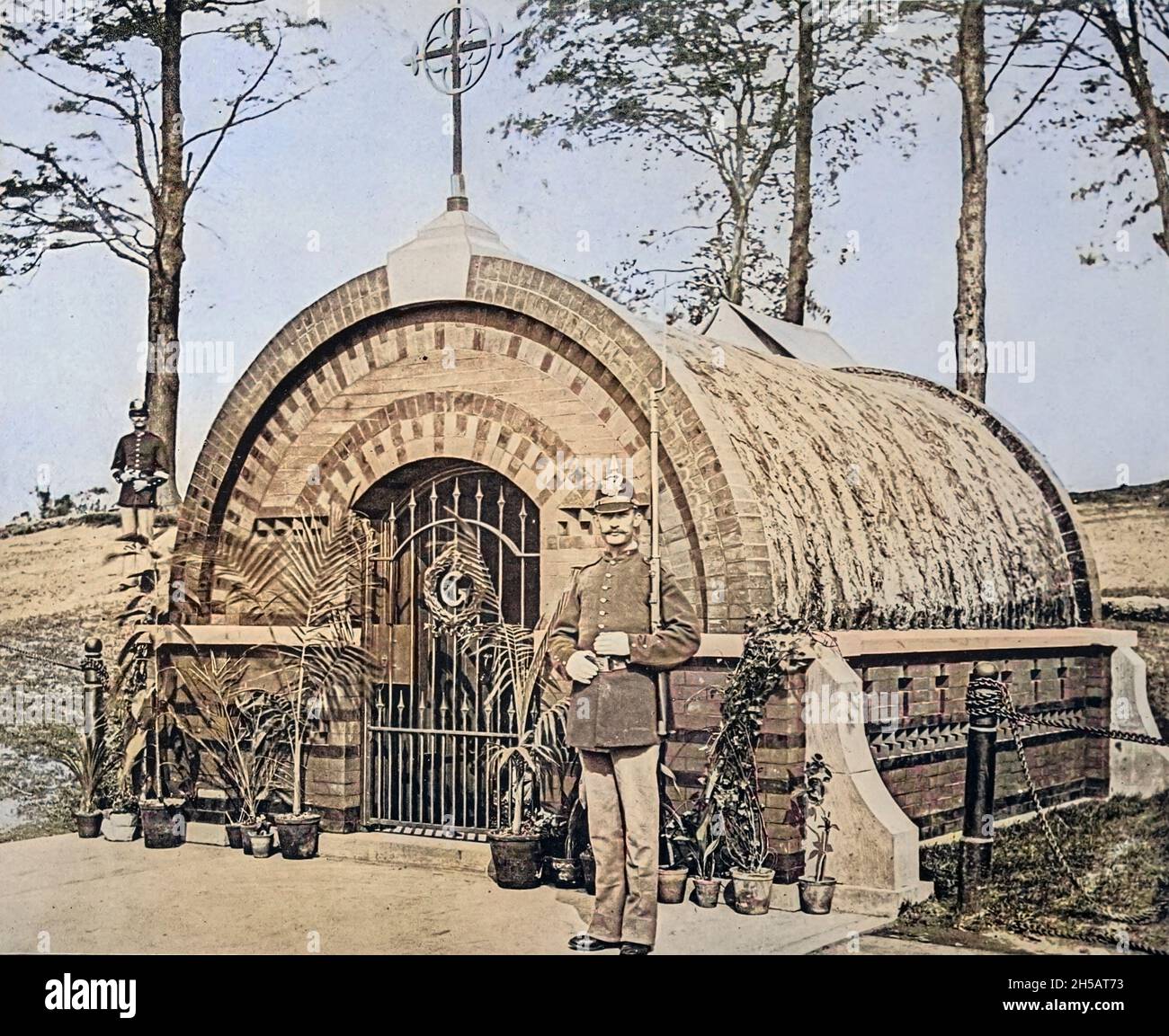 [Machine Colorized] The Temporary Resting Place of General Grant from The American Civil War book and Grant album : 'art immortelles' : a portfolio of half-tone reproductions from rare and costly photographs designed to perpetuate the memory of General Ulysses S. Grant, depicting scenes and incidents in connection with the Civil War Published  in Boston and New York by W. H. Allen in 1894 Stock Photo