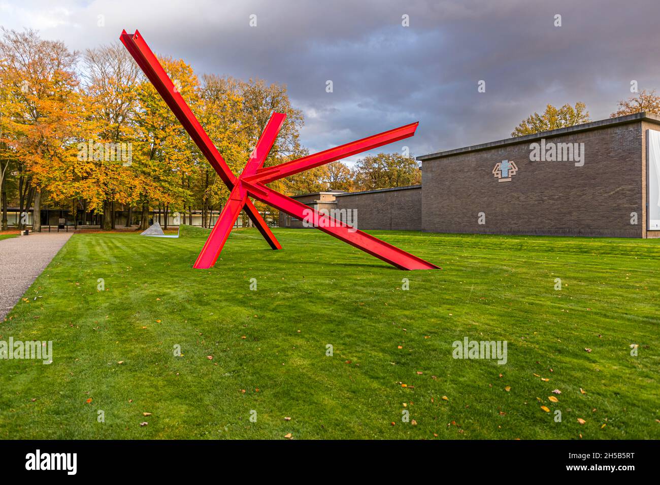 K-piece (1972) by Mark Di Suvero at Kröller-Müller Museum in Otterlo, Netherlands Stock Photo