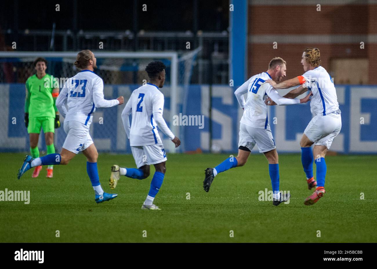 Slu mens soccer hi-res stock photography and images - Alamy