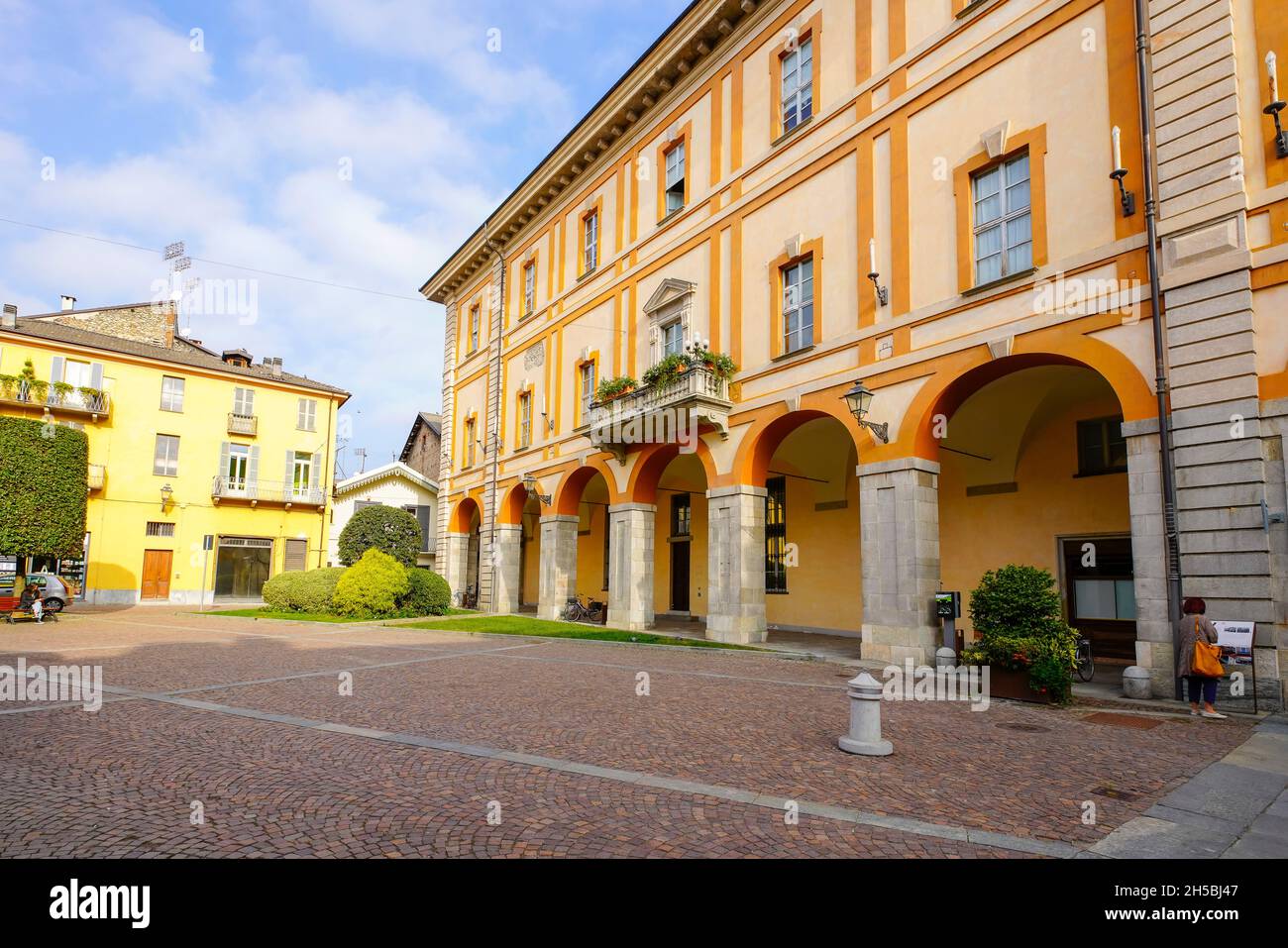 Cuneo italy city hi-res stock photography and images - Alamy