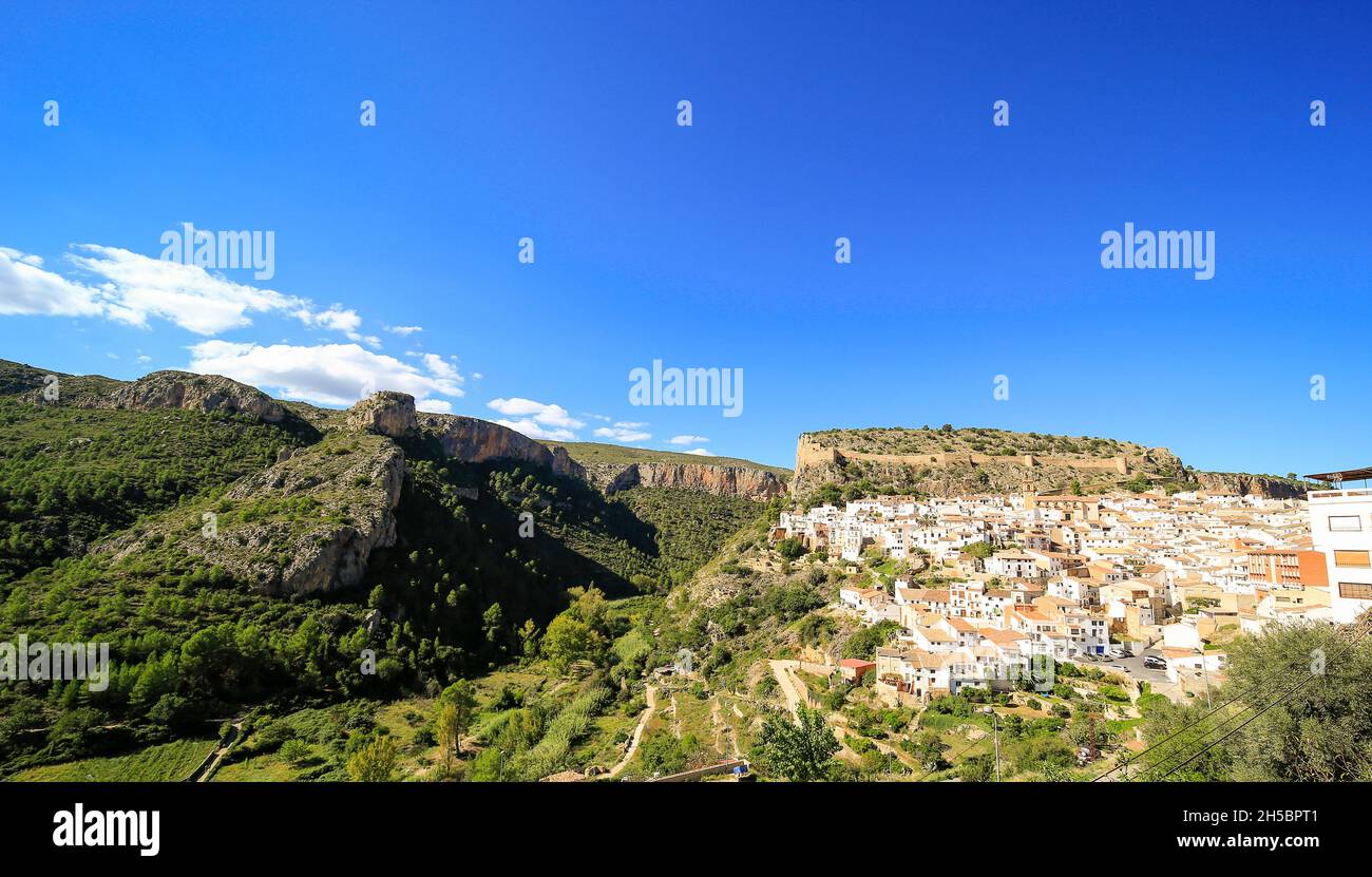 Chulilla, whitewashed Spanish village in the hills behind Valencia