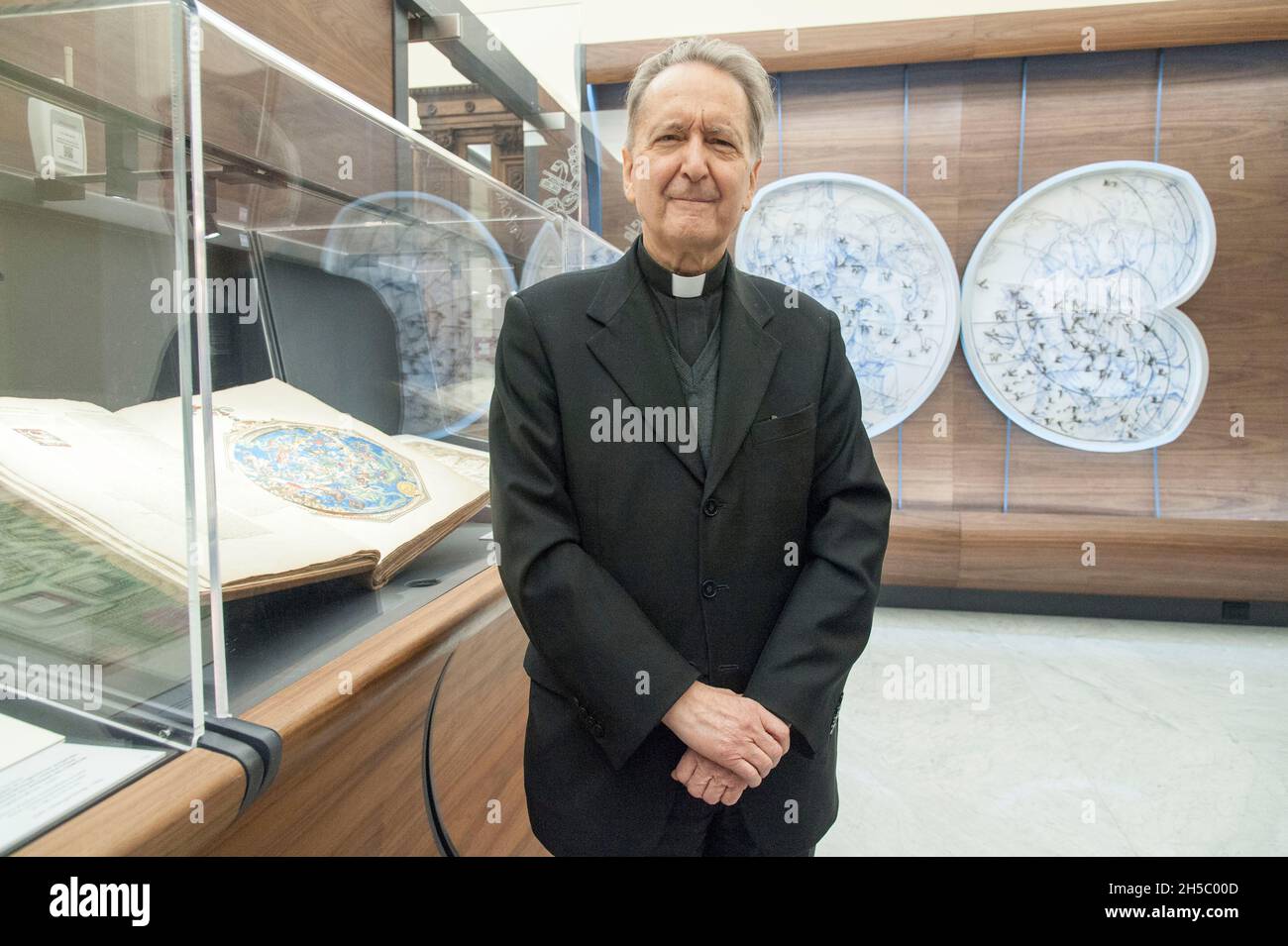 Pietro ruffo at the vatican library hi-res stock photography and images ...