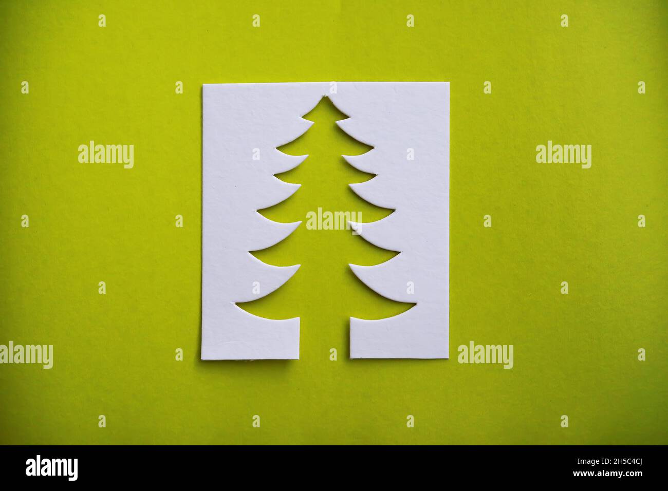 Christmas tree paper cutting design papercraft card. White, red and ...