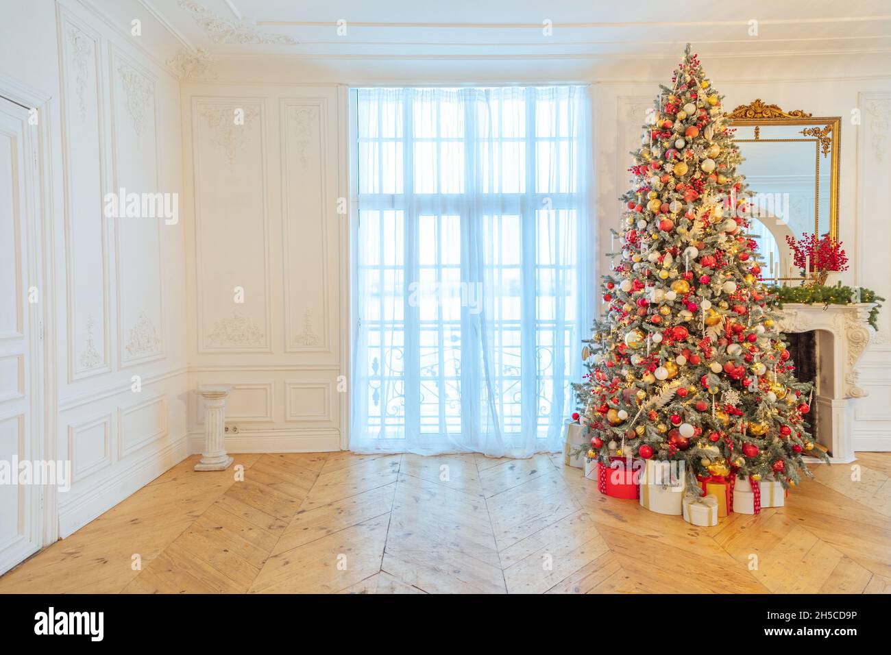 Classic Christmas decorated interior room, New year tree with red and ...
