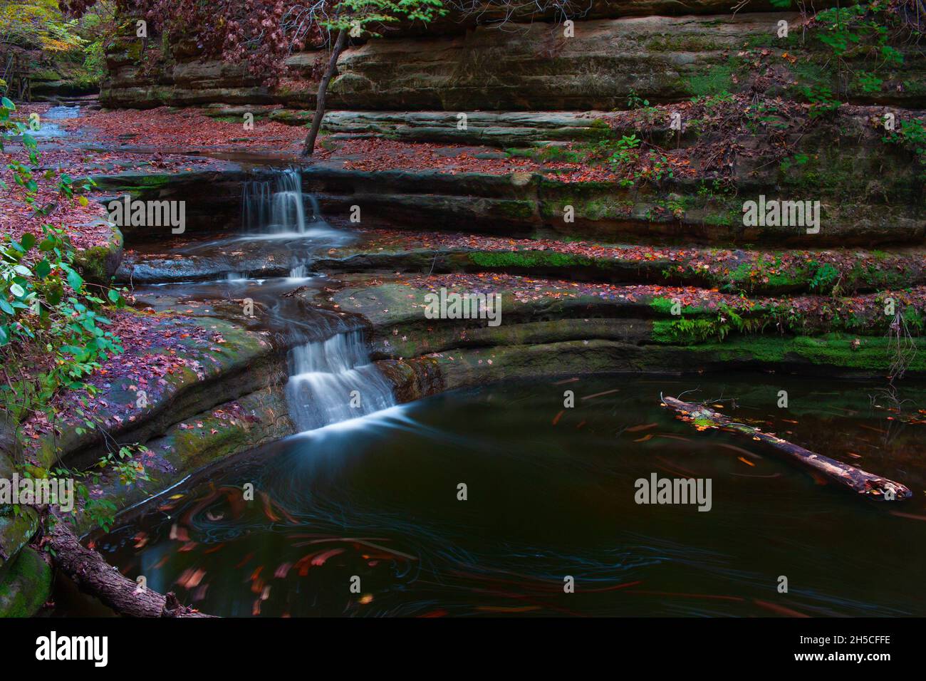 Giants bathtub hires stock photography and images Alamy
