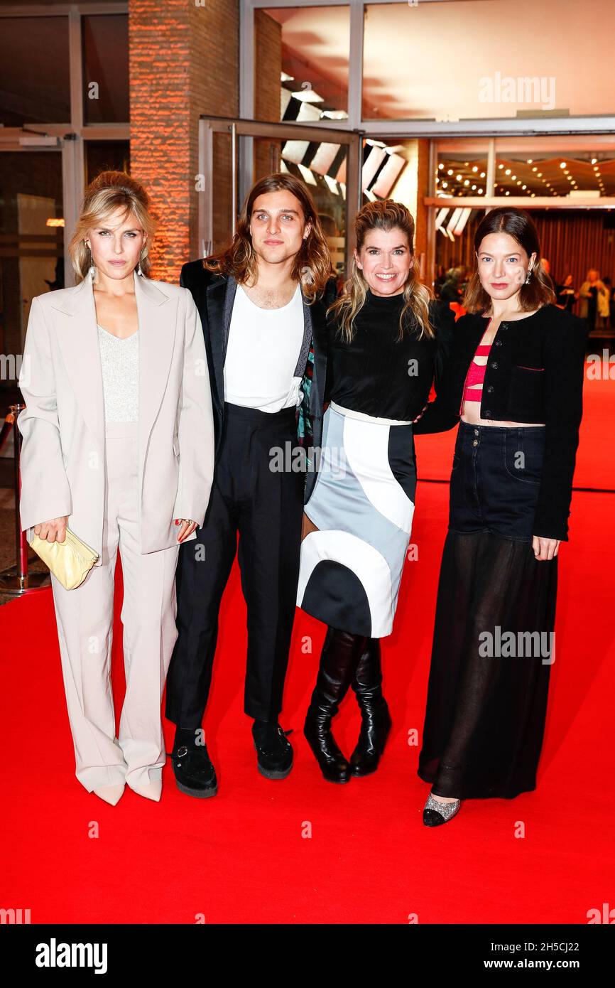 berlin germany 08th nov 2021 lena stahl l r jonas dassler anke engelke and hannah herzsprung arrive at the premiere of the feature film mein sohn theatrical release november 18 at kino international