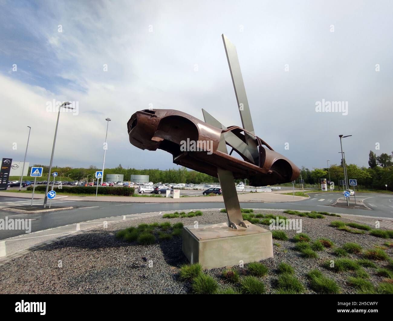 roundabout with Opel GT Monument, Germany, North Rhine-Westphalia, Ruhr Area, Bochum Stock Photo