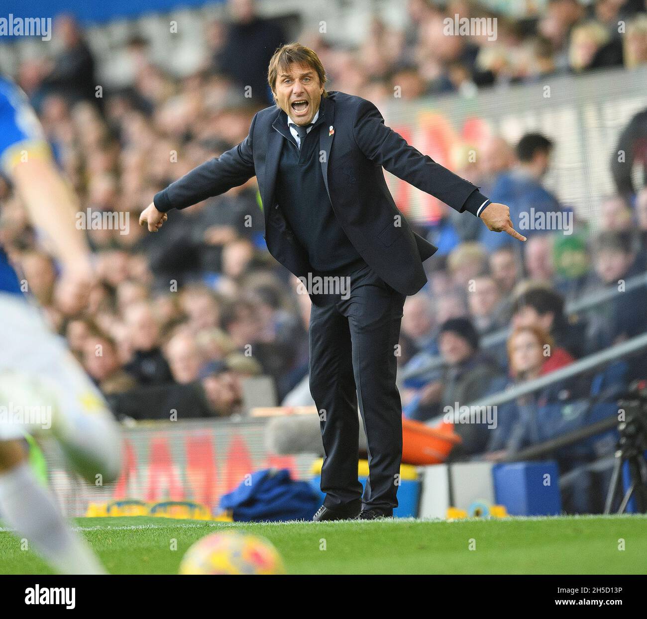 Liverpool,UK. 7th November, 2021. Tottenham Hotspur Manager Antonio ...