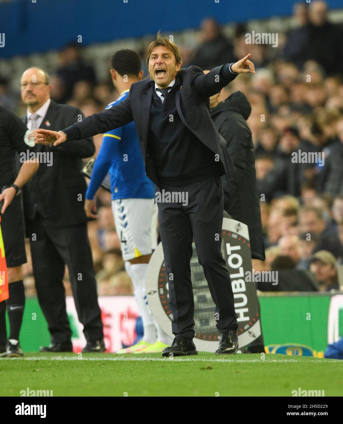 Liverpool,UK. 7th November, 2021. Tottenham Hotspur Manager Antonio ...