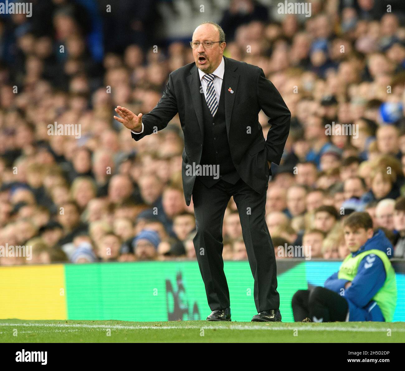 Liverpool,UK. 7th November, 2021. Everton Manager Rafa Benitez during the Premier League match at Goodison Park. Picture Mark Pain / Alamy Stock Photo