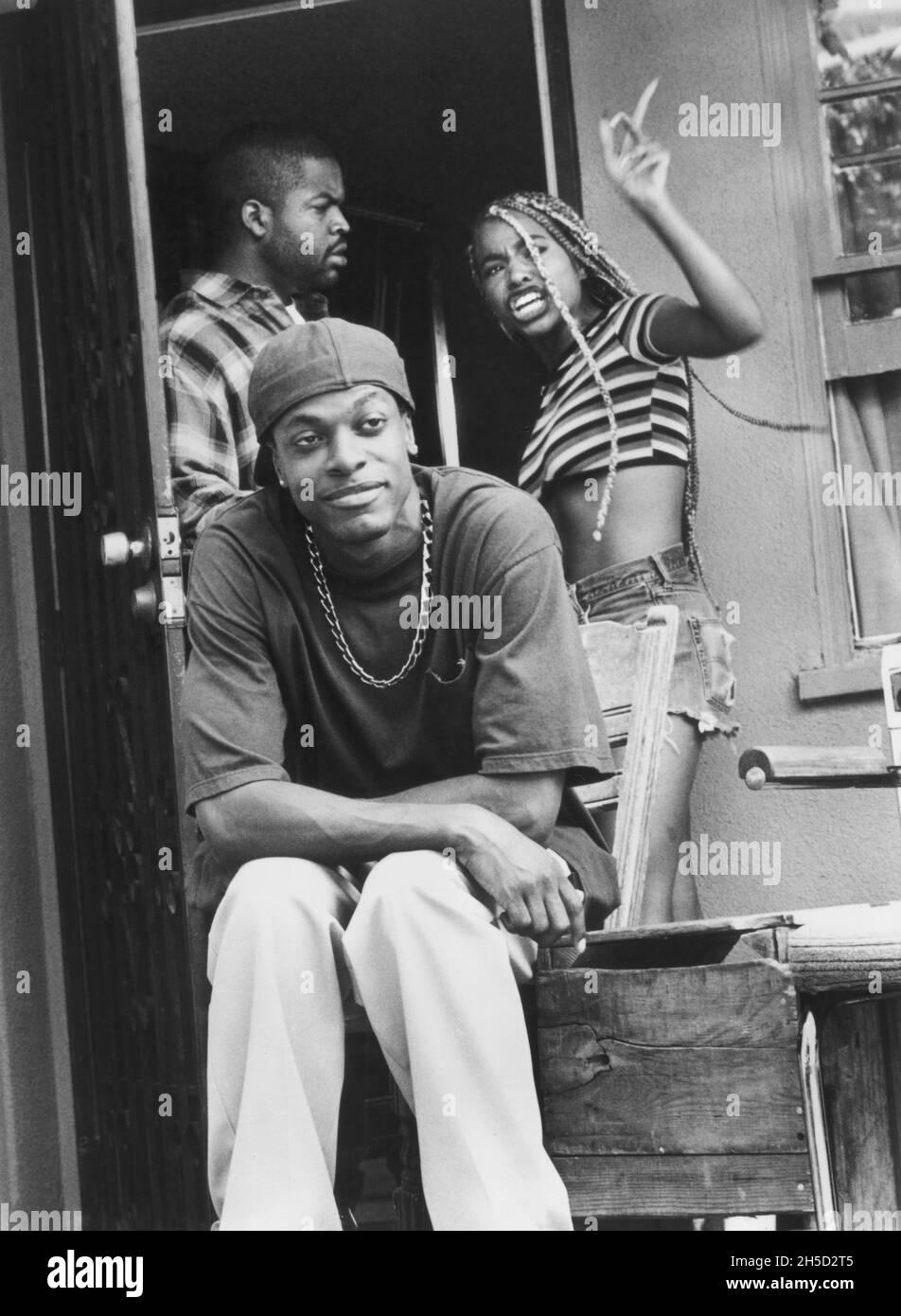 Ice Cube,  Chris Tucker, Paula Jai Parker, on-set of the Film, 'Friday', New Line Cinema, 1995 Stock Photo