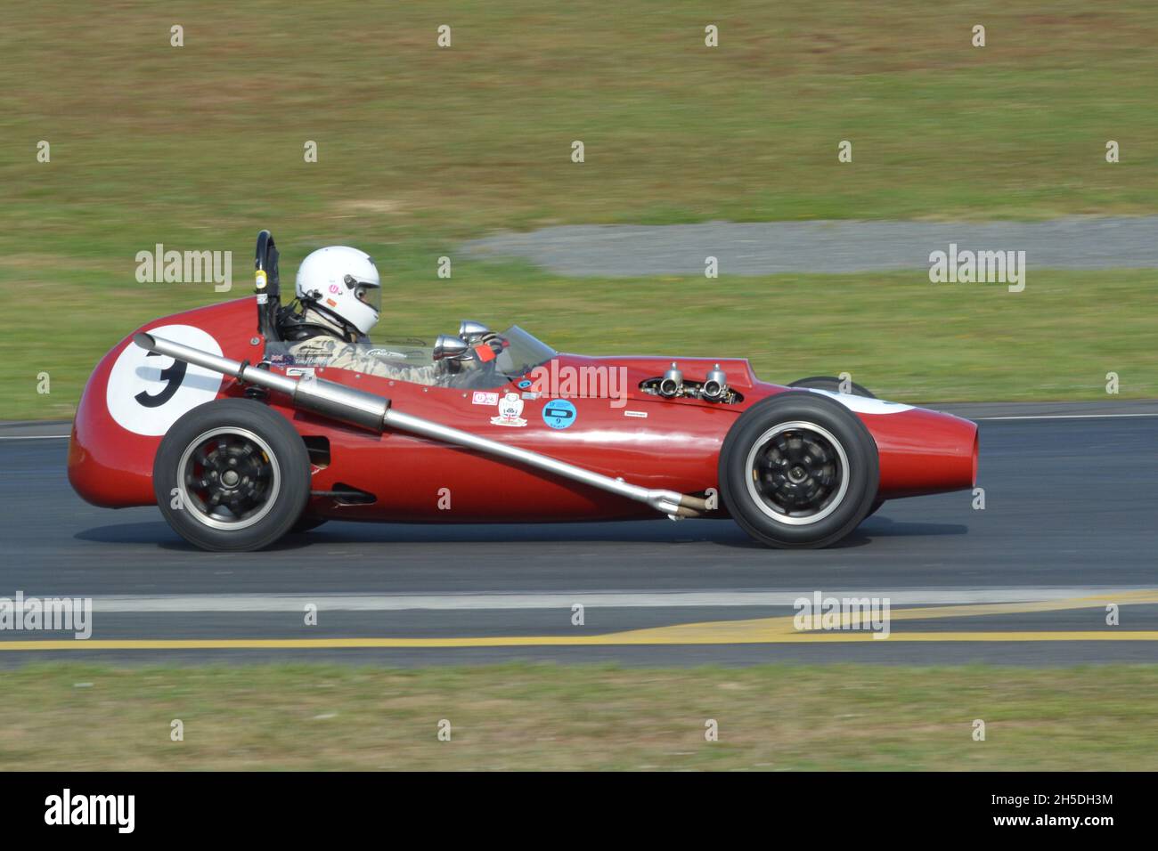 Formula junior race car hi-res stock photography and images - Alamy