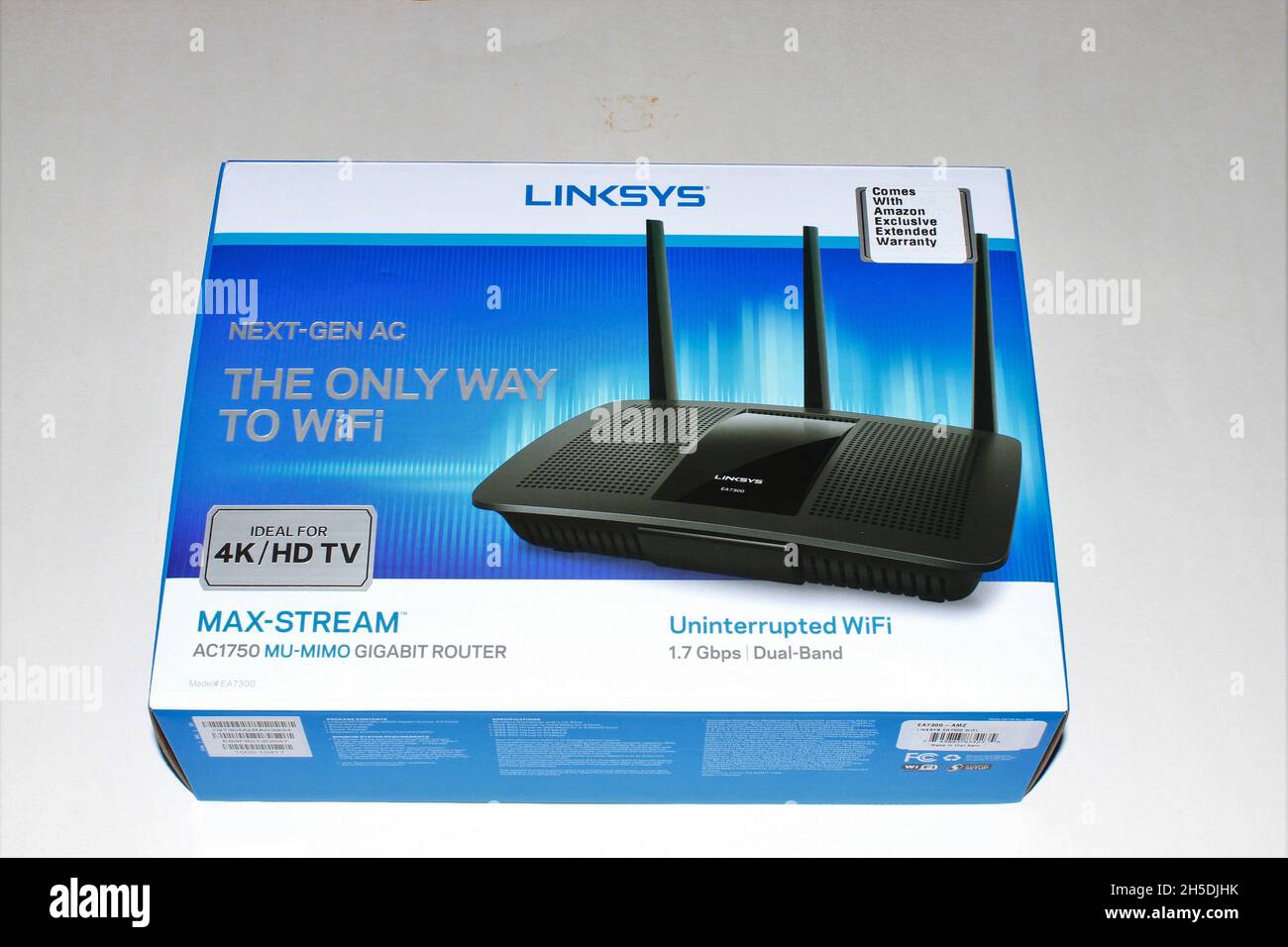 Linksys router hi res stock photography and images   Alamy