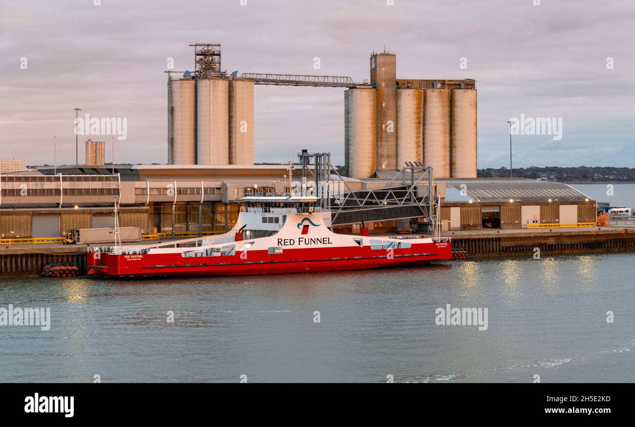 Red Funnel Ferry Red Kestrel, Southampton UK Stock Photo Alamy