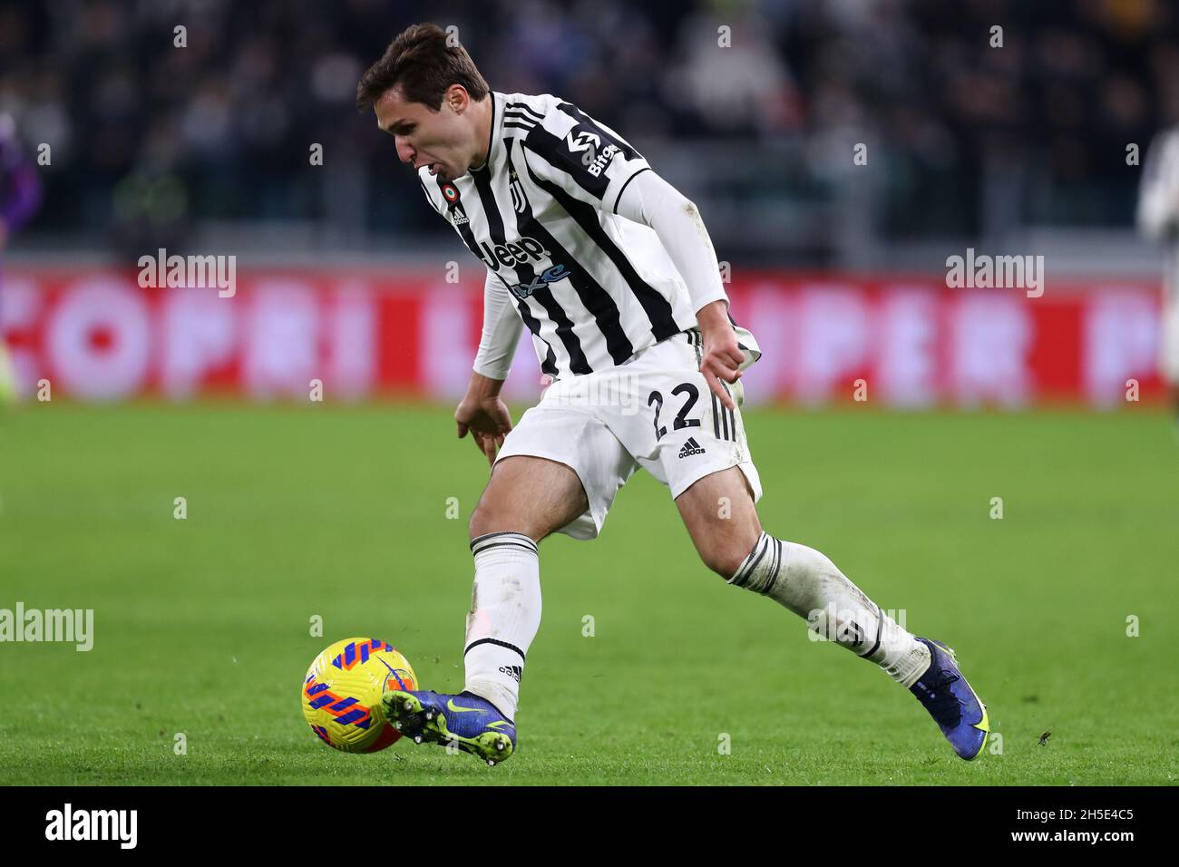 Federico Chiesa of Juventus Fc controls the ball during the Serie A match  between Juventus Fc and Acf Fiorentina Stock Photo - Alamy