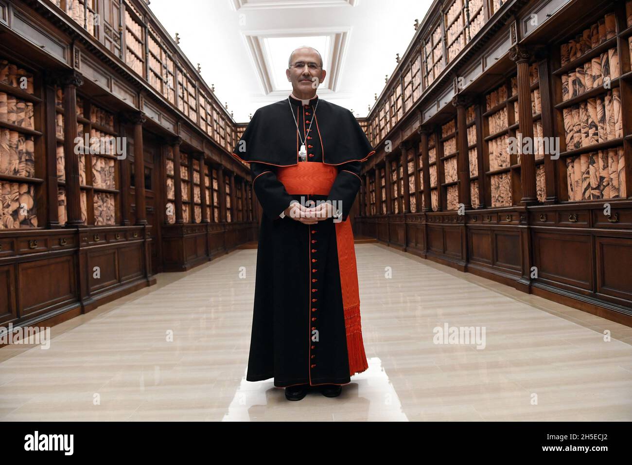 Archivist and Librarian of the Vatican since 2018 Portuguese cardinal ...