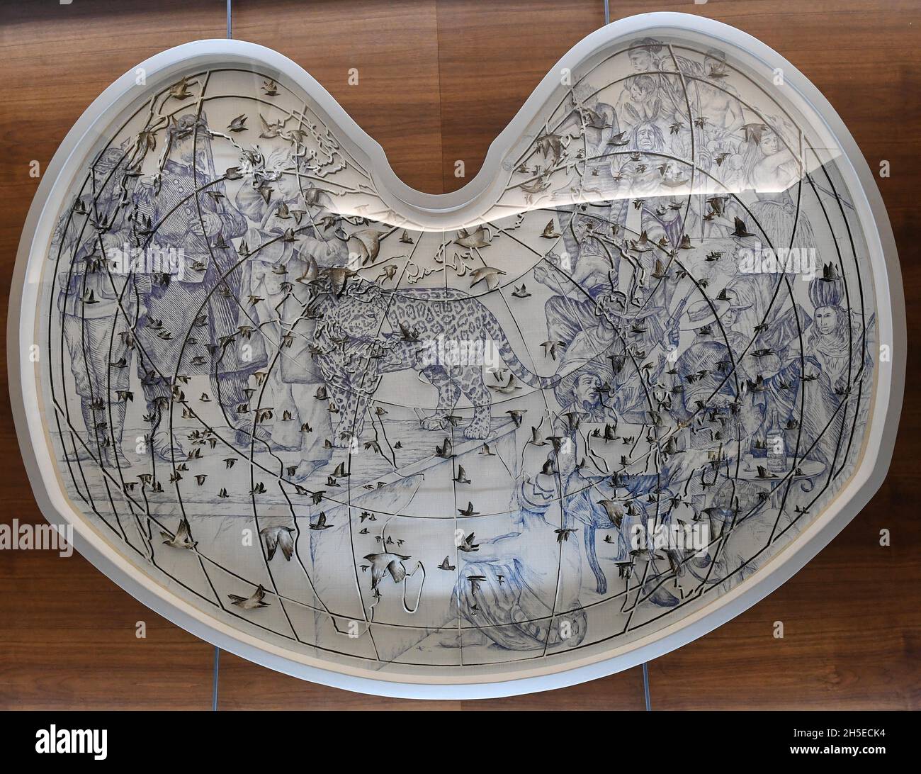 The pictorial work 'Migrazioni 12 (2016)' by Italian artist Pietro ...