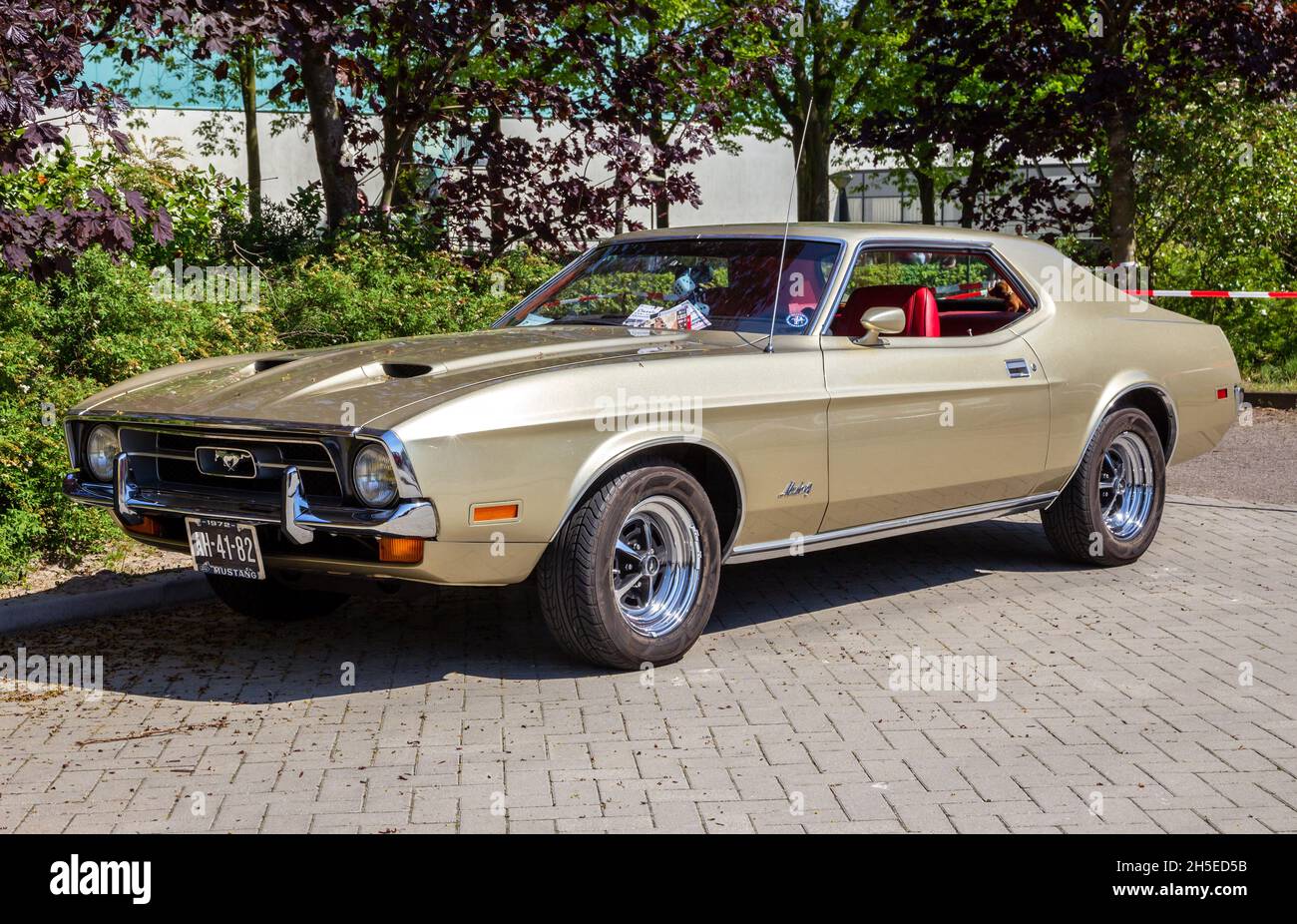 1972 ford mustang hi-res stock photography and images - Alamy