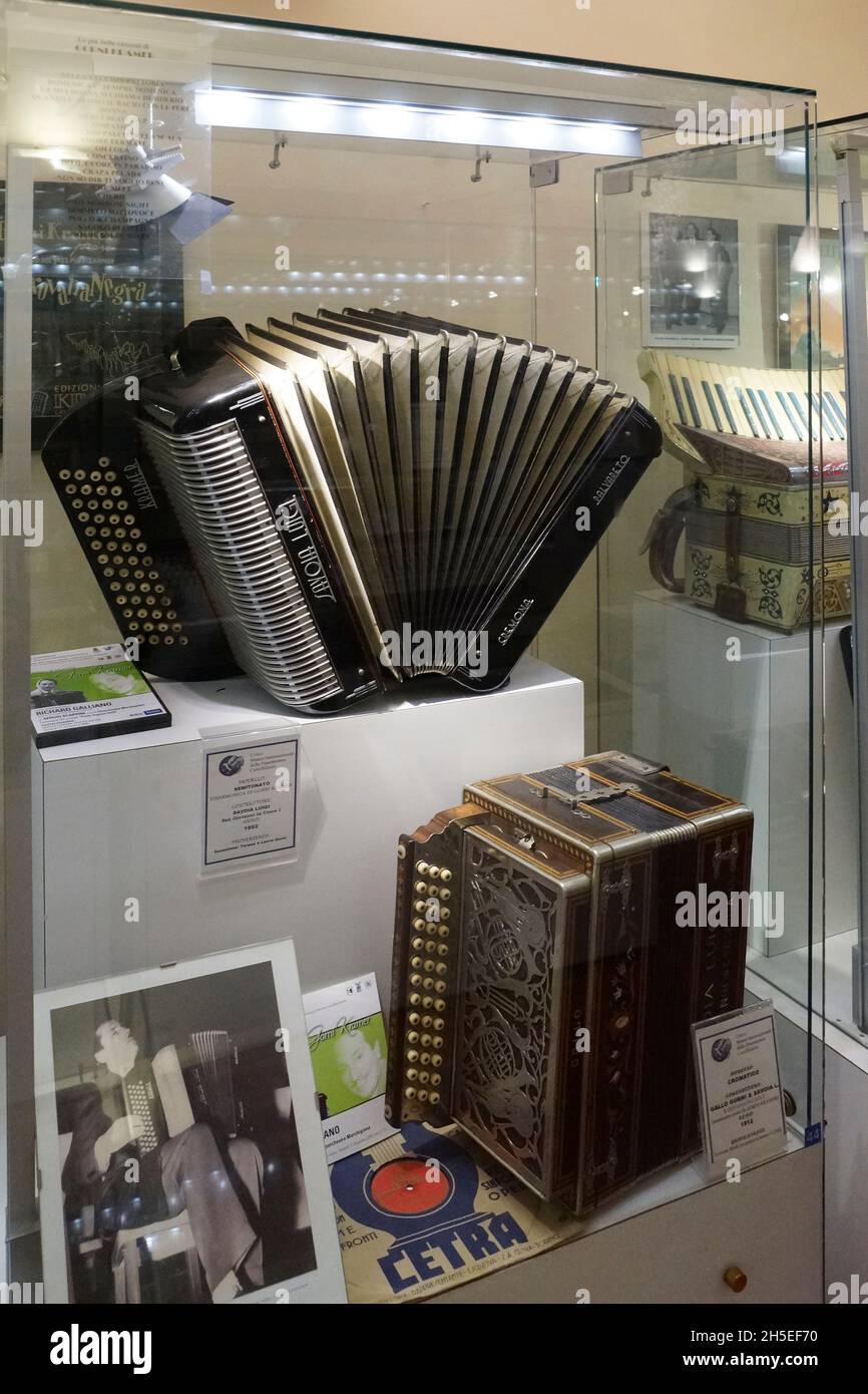 Accordion museum castelfidardo marche italy hi-res stock photography and  images - Alamy