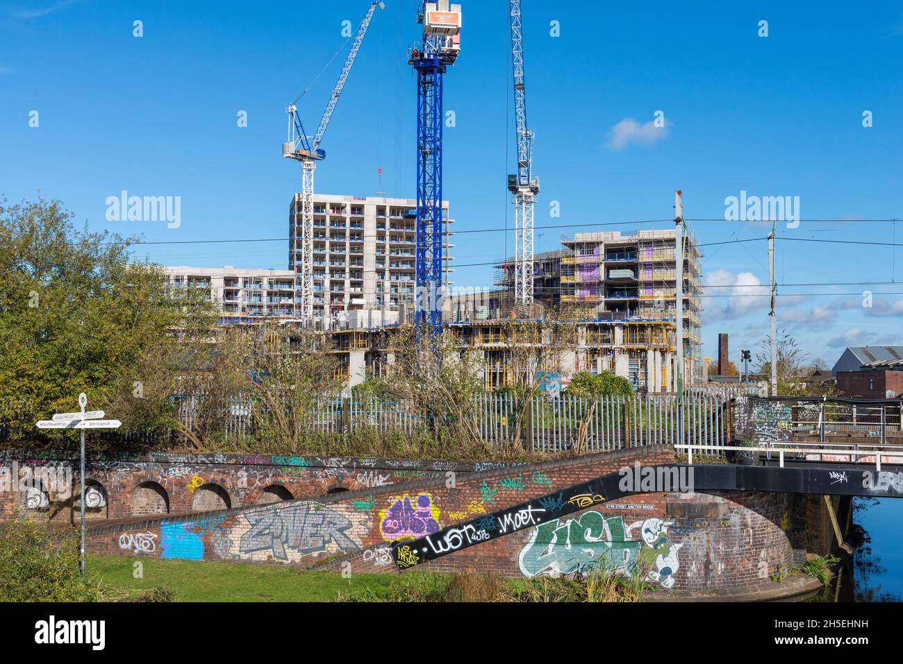 Large new brownfield housing development at Soho Wharf in Birmingham of 750 new homes and apartments by Galliard Homes and Apsley House Capital Stock Photo