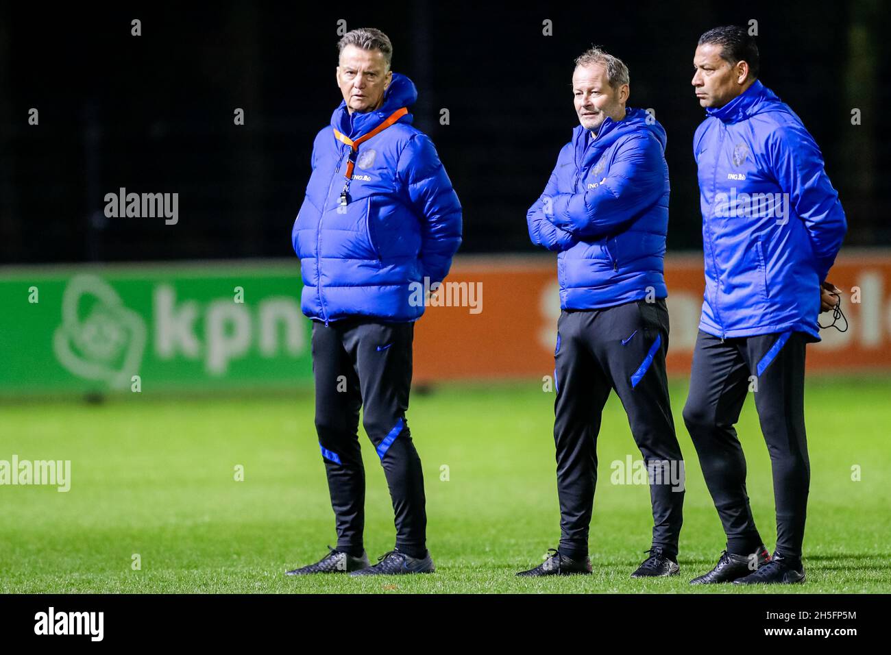 ZEIST, NETHERLANDS - NOVEMBER 9: Head Coach Louis van Gaal of the  Netherlands, Assistant Coach Danny Blind of the Netherlands, Assistant Coach  Henk Fraser of the Netherlands during the Netherlands Training Session