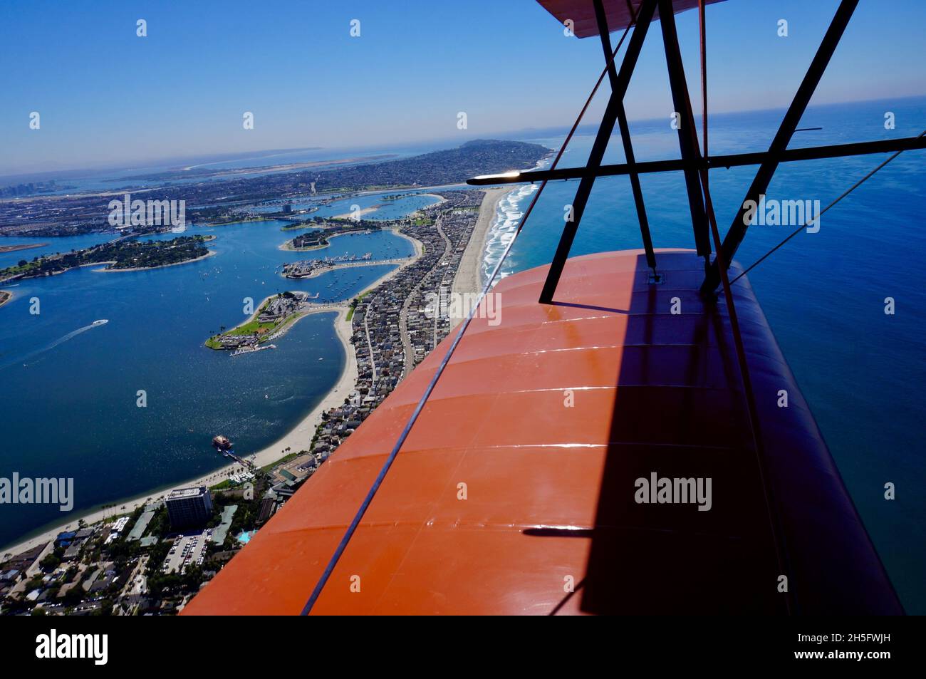 Aircraft beach view hi-res stock photography and images - Alamy