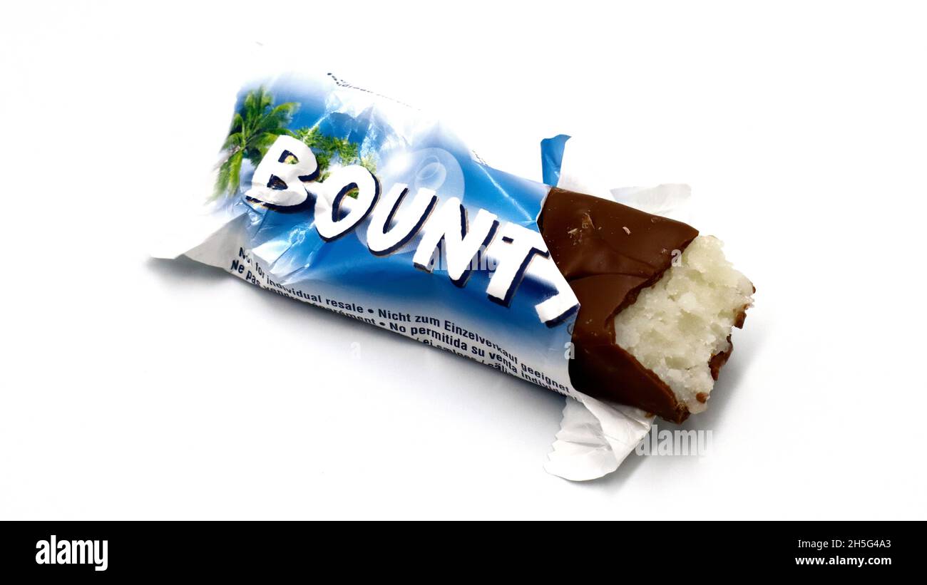 BOUNTY chocolate bar isolated on white background. Bounty is a brand of  Mars Incorporated Stock Photo - Alamy