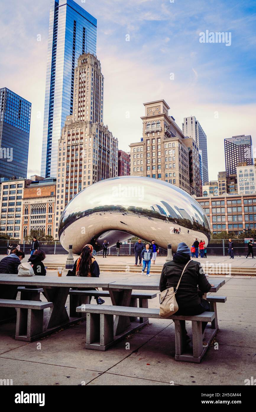 Chicago millennium park picnic hires stock photography and images Alamy
