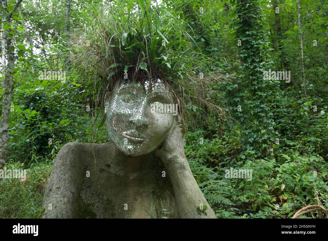 Garden sculpture of a woman at the Eden project Stock Photo Alamy