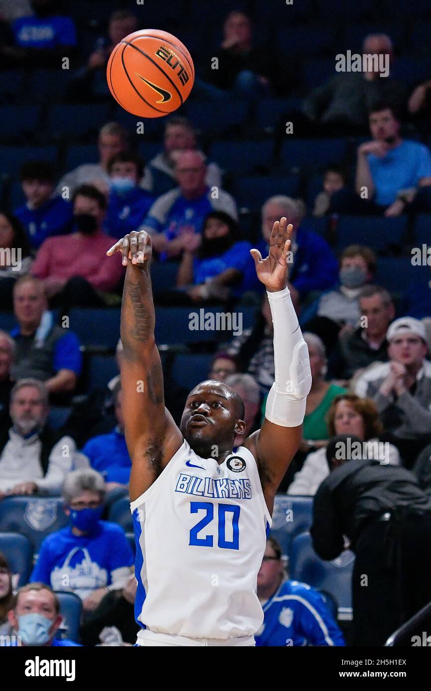 November 9, 2021 Saint Louis Billikens guard Fred Thatch Jr. (20) puts