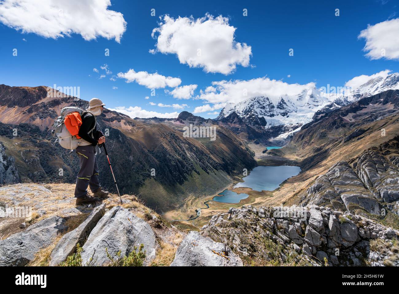 Hike hiking hiker trek trekking trekker hi-res stock photography and ...