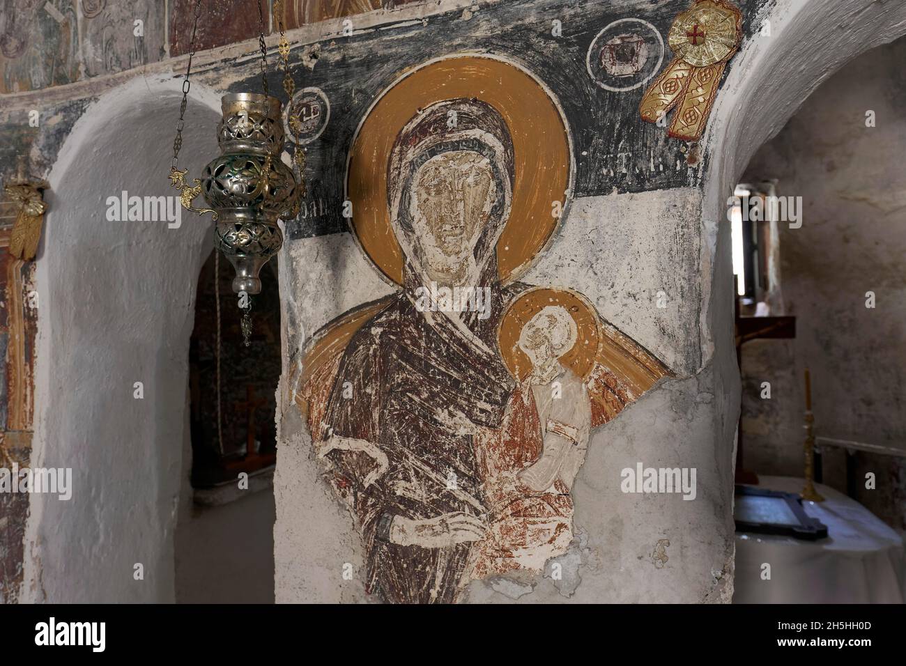 Fresco of Mary with Child Jesus, Moni Tsigou, Byzantine monastery from 1537, Krioneri, Mani Peninsula, Laconia, Peloponnese, Greece Stock Photo