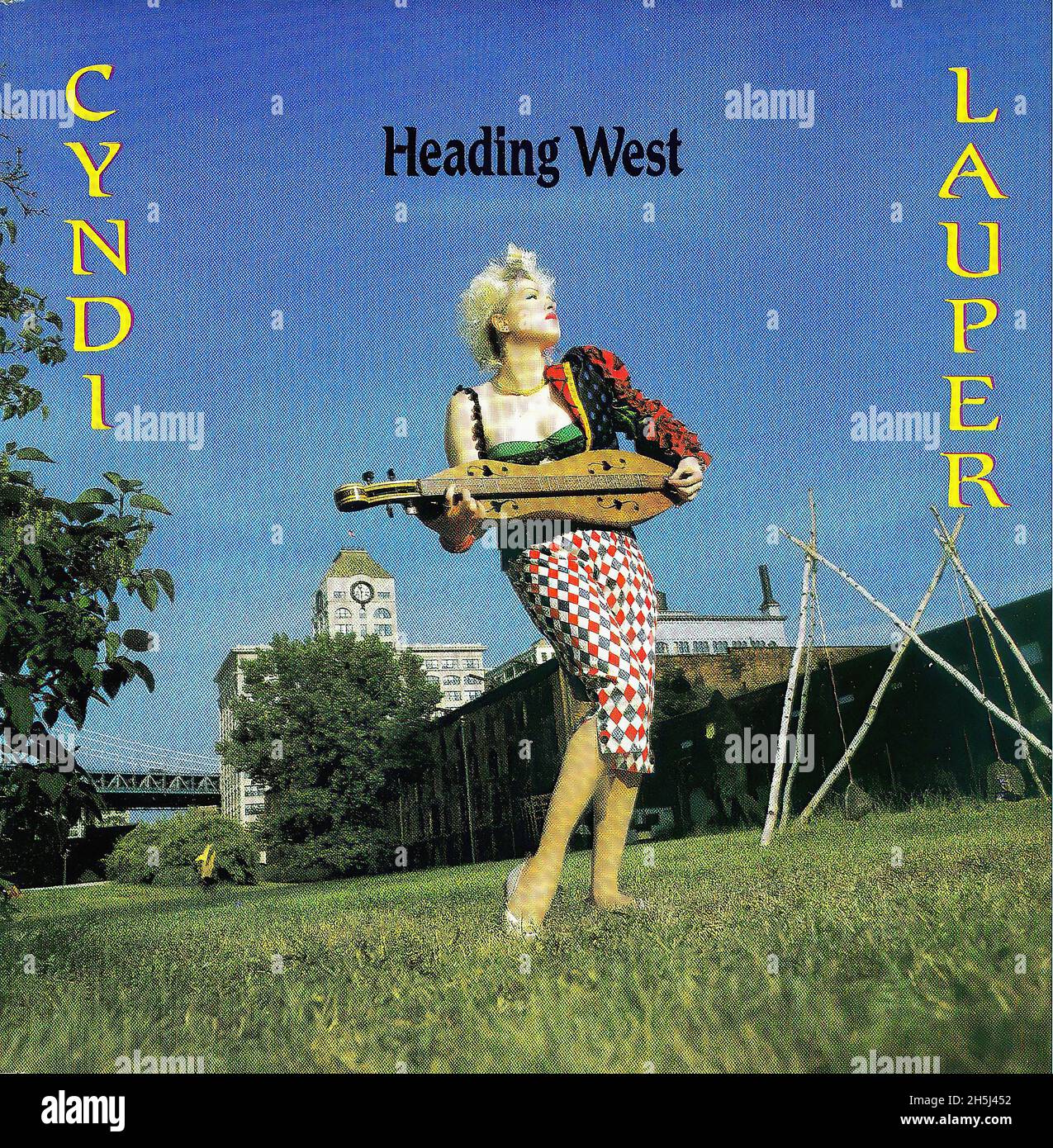 Vintage single record cover - Lauper, Cyndi - Heading West - NL - 1989 Stock Photo