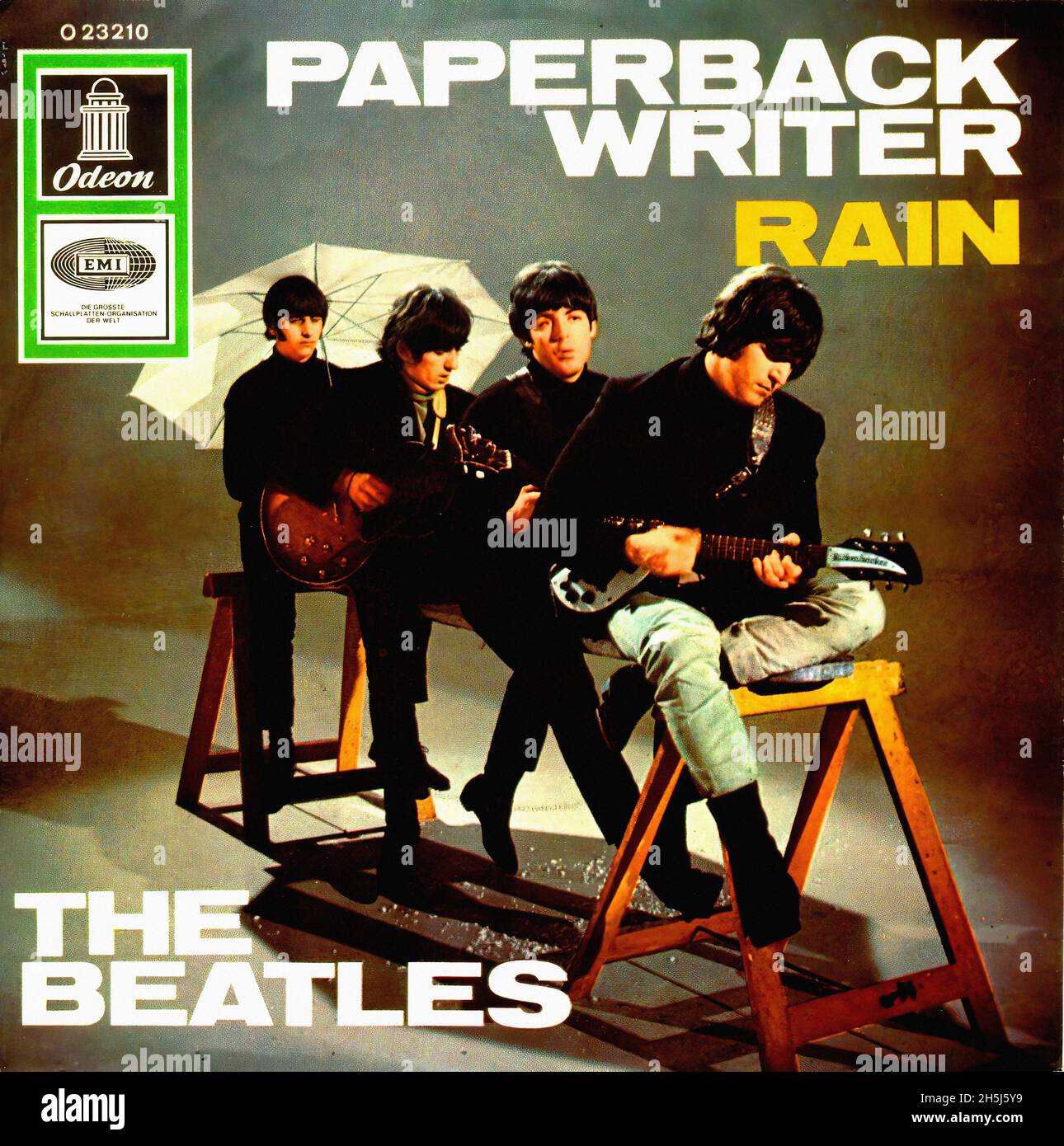 Vintage single record cover - Beatles, The - Paperback