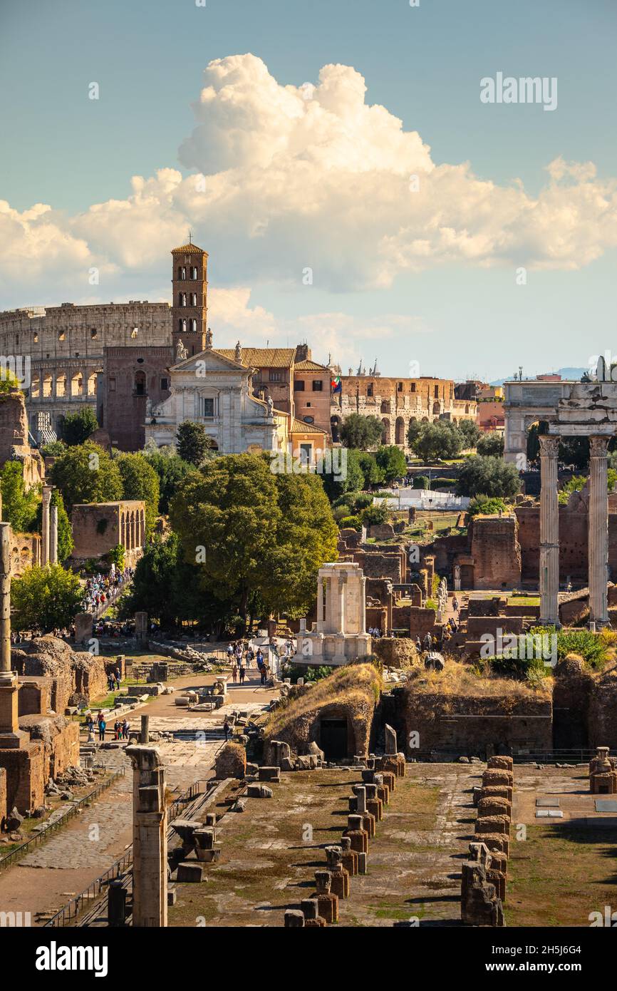 Rom Inperial Foro imperiale roma hi-res stock photography and images - Alamy